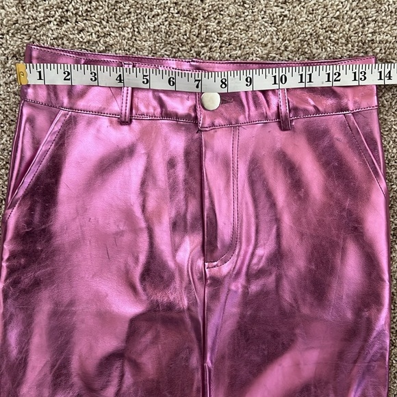 Soho Apparel Young Contemporary Faux Leather Cargo Skirt Size M NWT - Picture 9 of 13